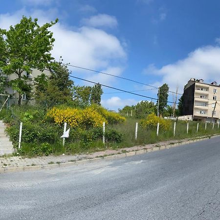 Triplex House Near The Airport Apartamento Arnavutkoy Exterior foto