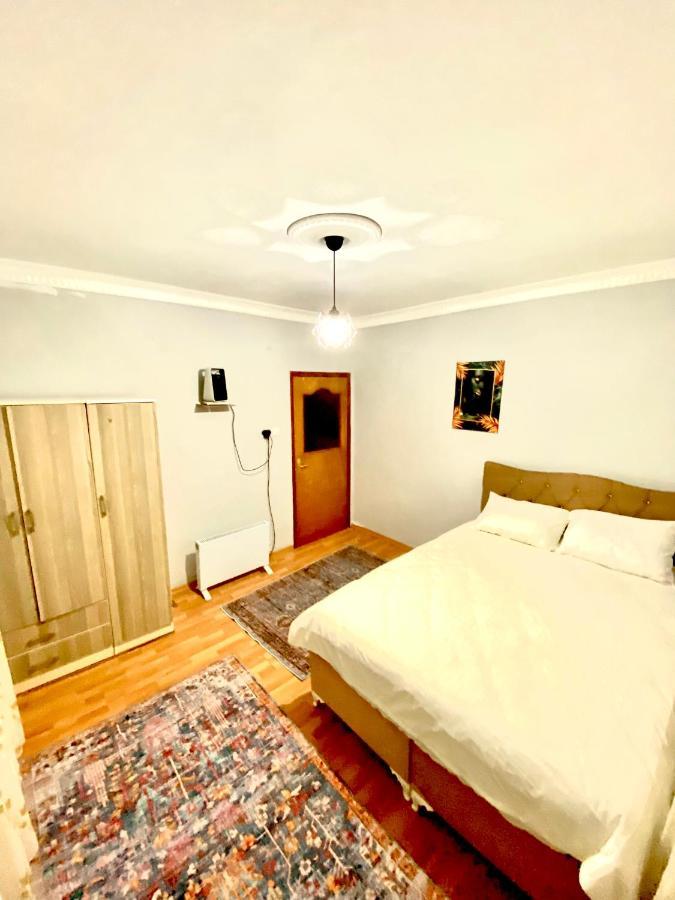 Triplex House Near The Airport Apartamento Arnavutkoy Exterior foto