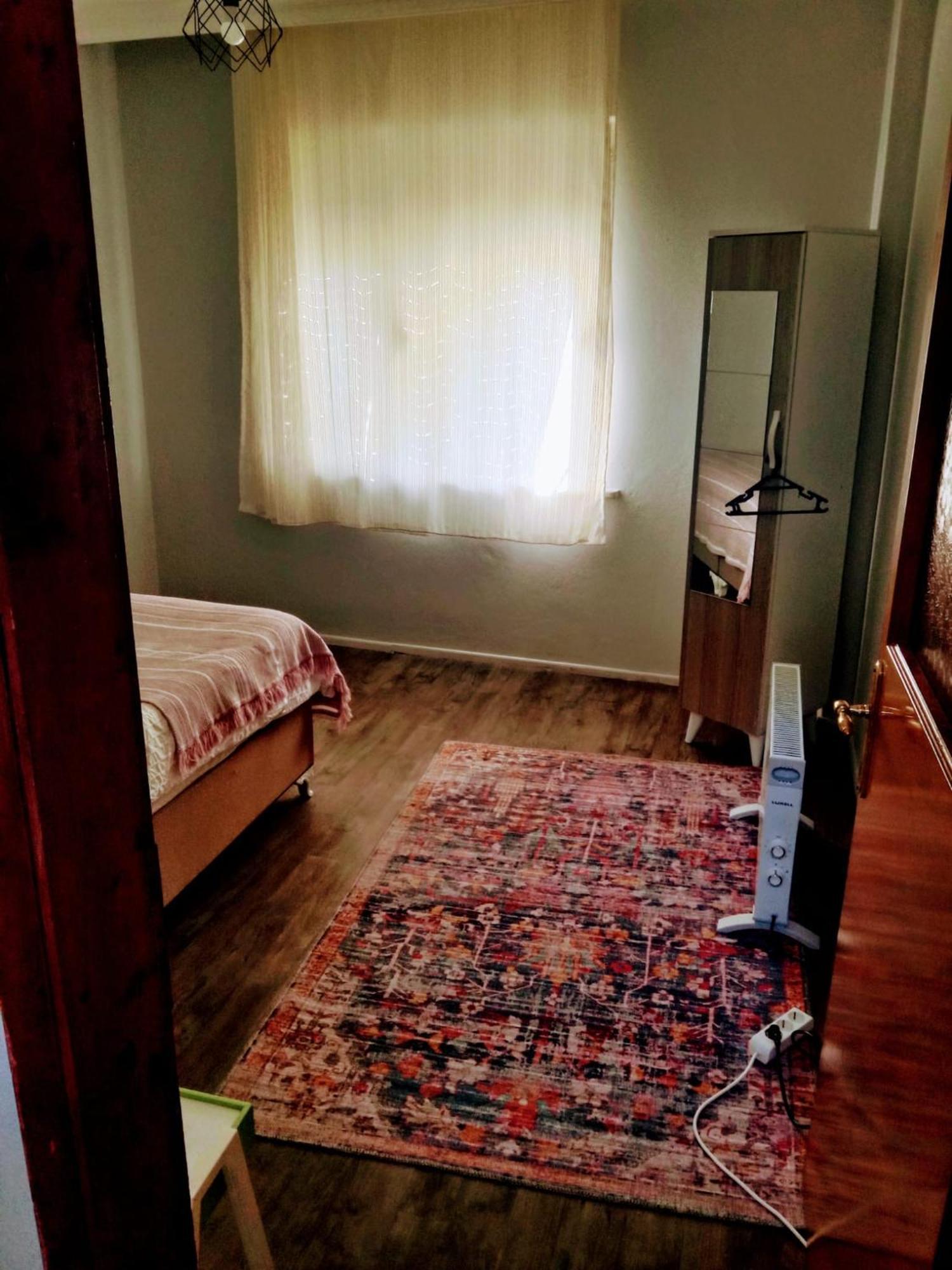 Triplex House Near The Airport Apartamento Arnavutkoy Exterior foto