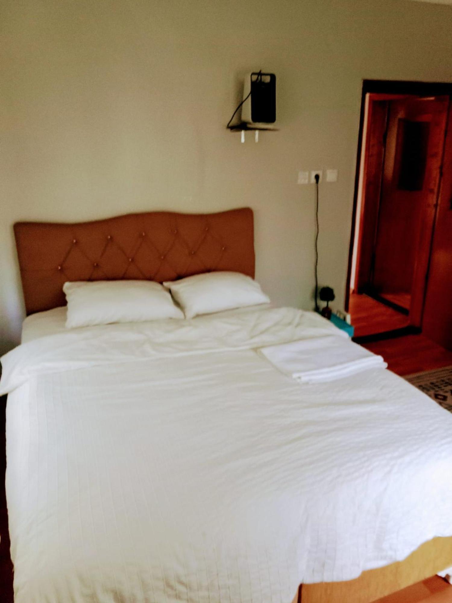 Triplex House Near The Airport Apartamento Arnavutkoy Exterior foto
